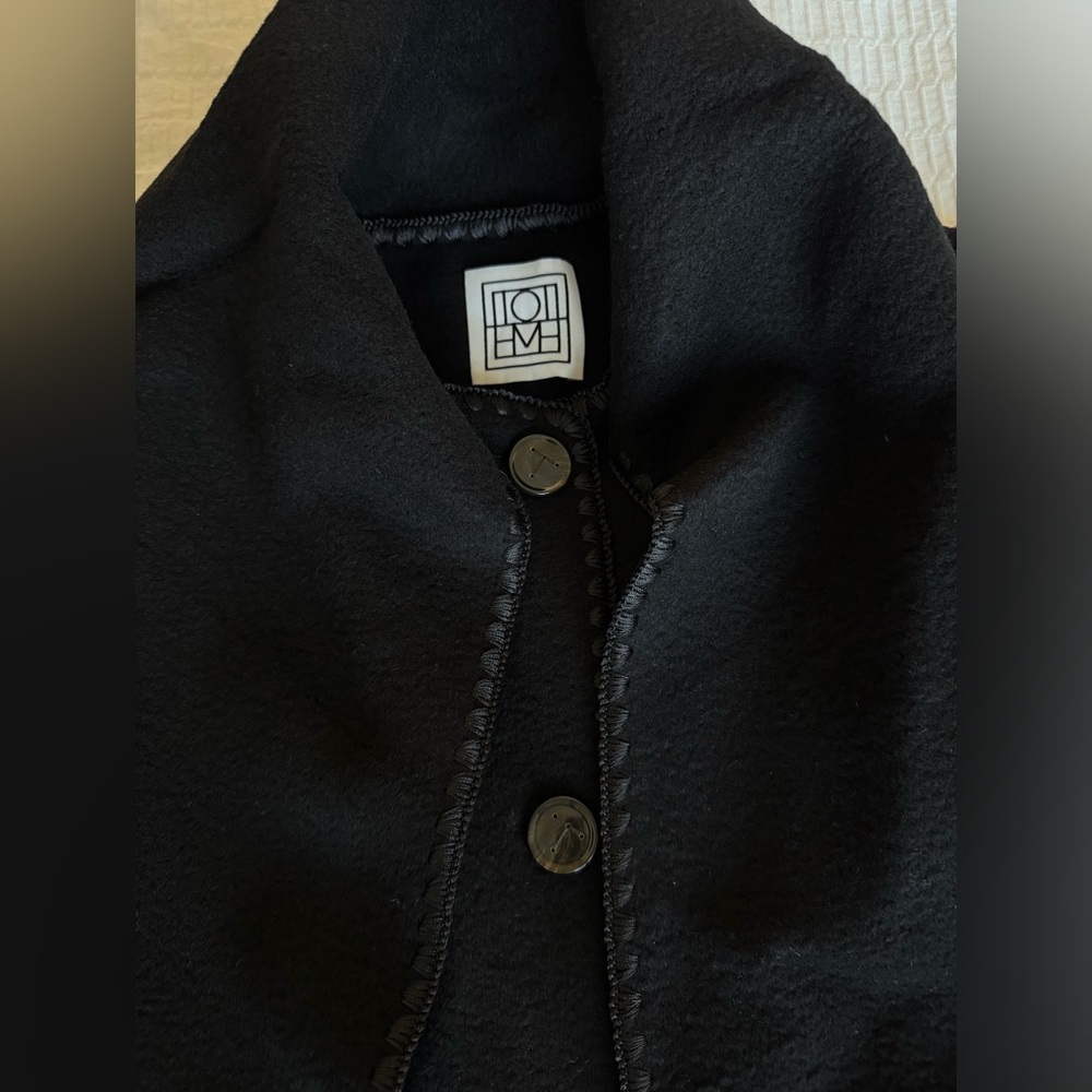 Toteme Scarf Jacket in Black Wool - Picture 3 of 8